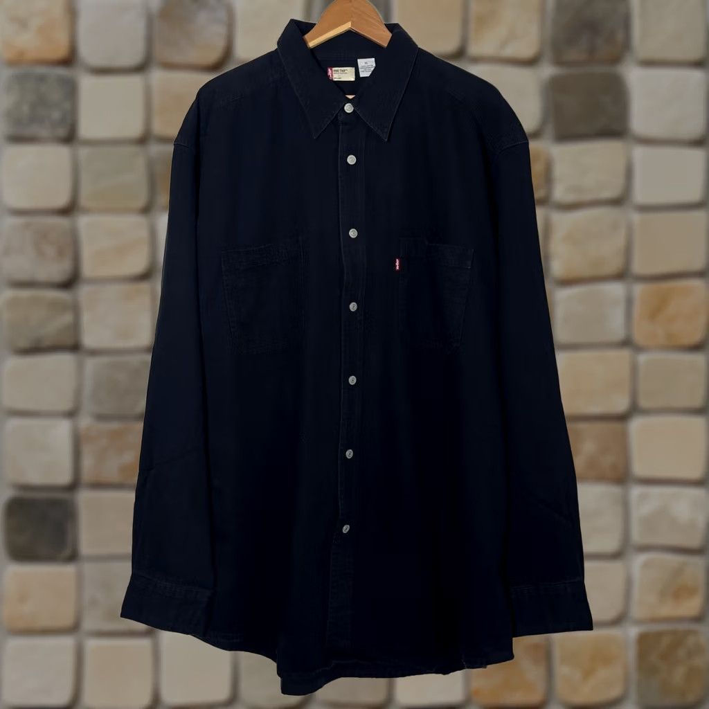 Levi's VINTAGE Levi's Red Tab Button-Up Black Denim Shirt XL Men’s Retro Pockets Size US XL / EU 56 / 4 - 1 Thumbnail
