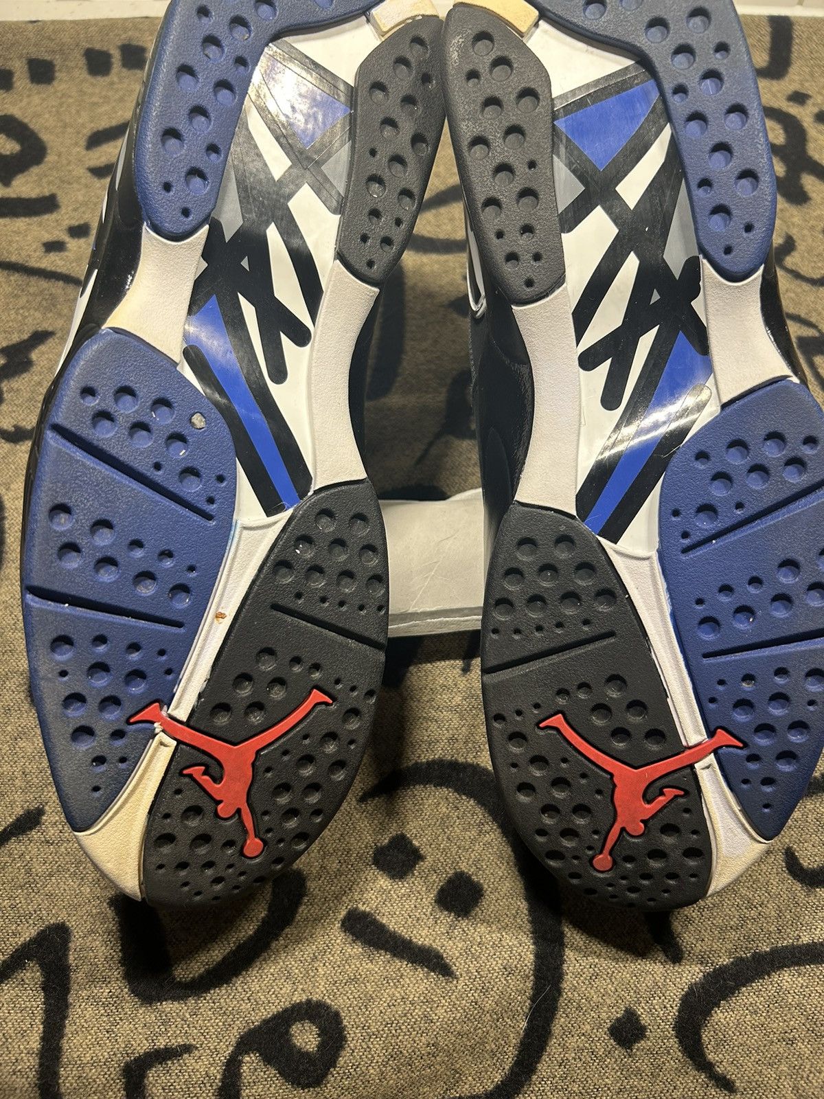 Jordan Brand × Nike Calipari OVO Air Jordan 8 “Away” Promo Sample Size US 12 / EU 45 - 19 Thumbnail