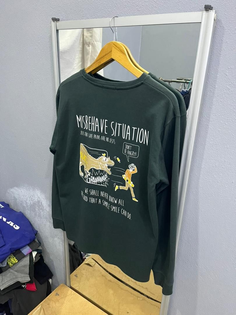 URBAN RESEARCH DOORS Urban Collection Graphic Sweatshirt “Misbehave” Size US M / EU 48-50 / 2 - 7 Thumbnail