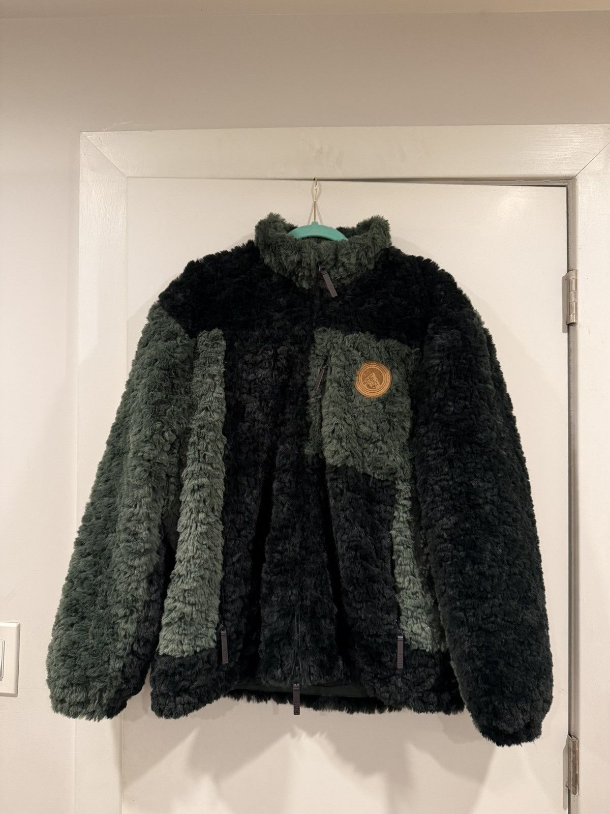 Kith Kith Pinehurst Shaggy Sherpa Full Zip - Stadium Size US M / EU 48-50 / 2 - 1 Thumbnail
