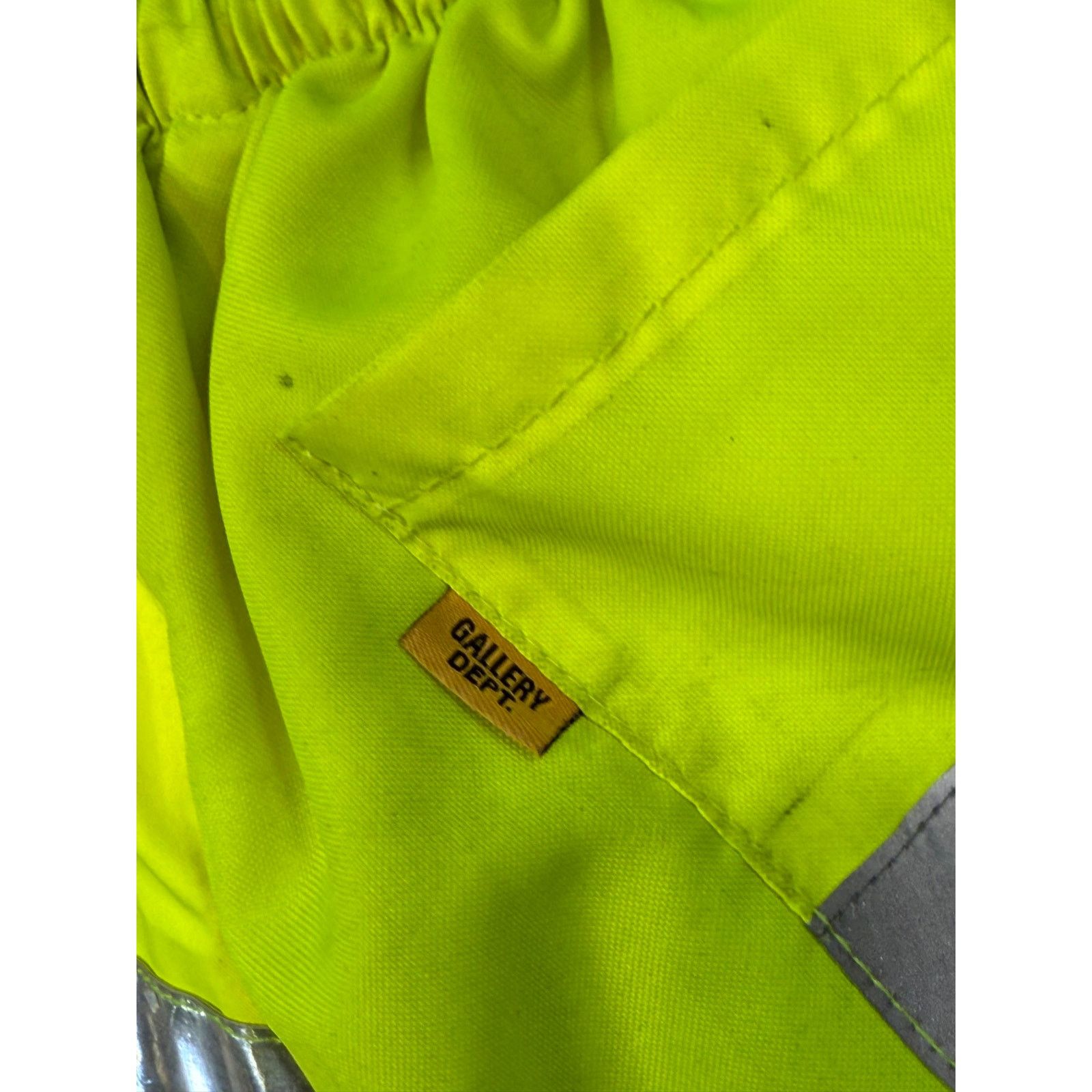 Gallery Dept. Gallery Dept Neon Yellow Reflective Shorts Size 28" / US 6 / IT 42 - 6 Thumbnail