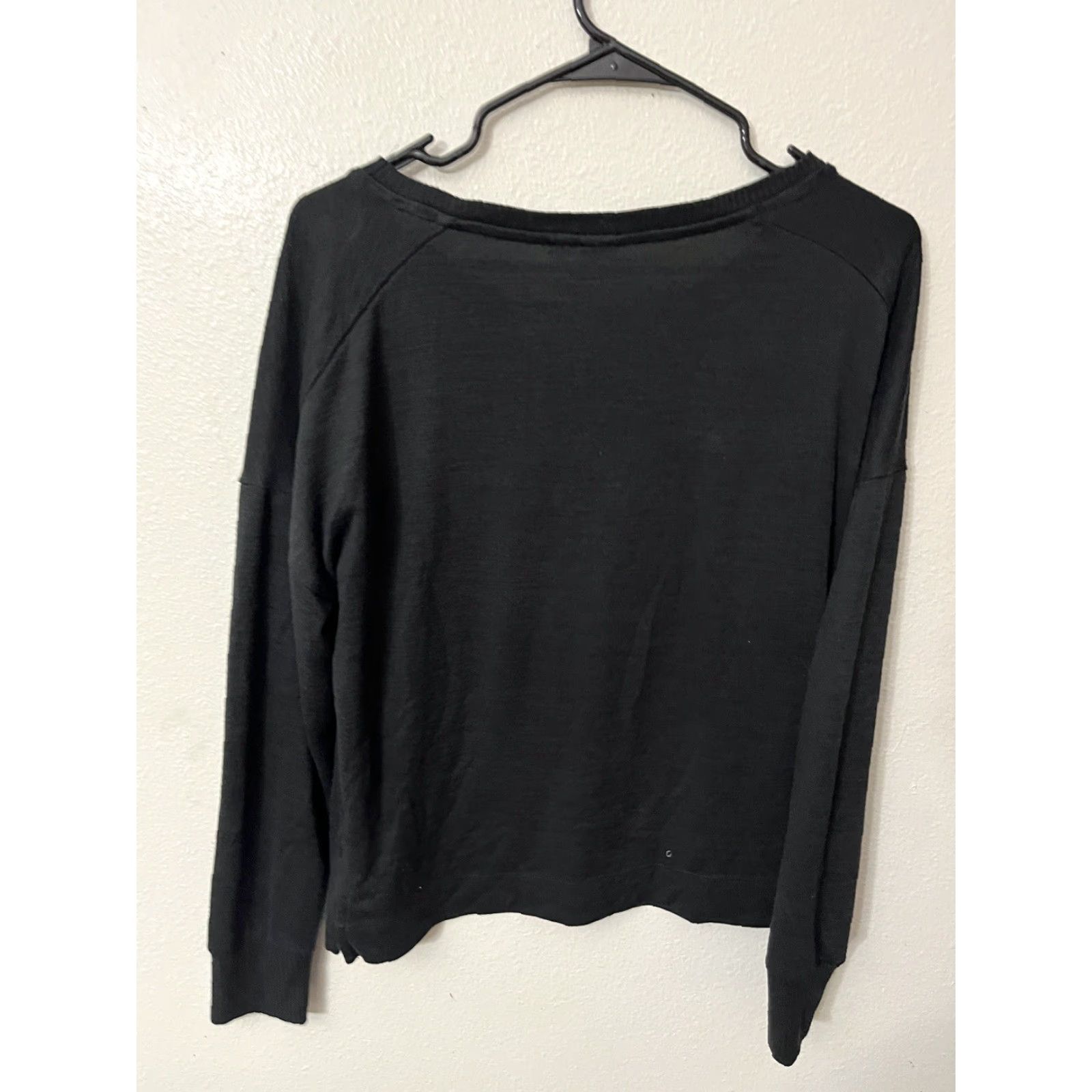 Gap GAP Raglan Long Sleeve Pullover Sweatshirt Black Size S Polyester Rayon Spandex Logo Casual Preppy Womens Size S / US 4 / IT 40 - 3 Thumbnail