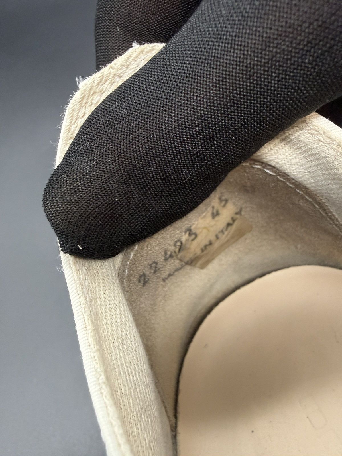Rick Owens Drkshdw Rick Owens DRKSHDW Abstract Low — Milk/Clear · EU 45 Size US 12 / EU 45 - 11 Thumbnail