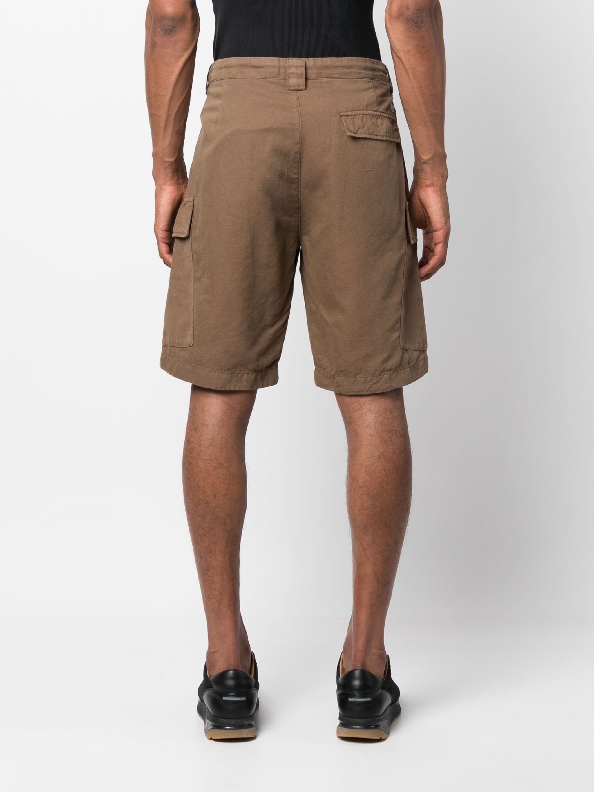 C.P. Company o1y1224 Short in Brown Size US 28 / EU 44 - 3 Thumbnail