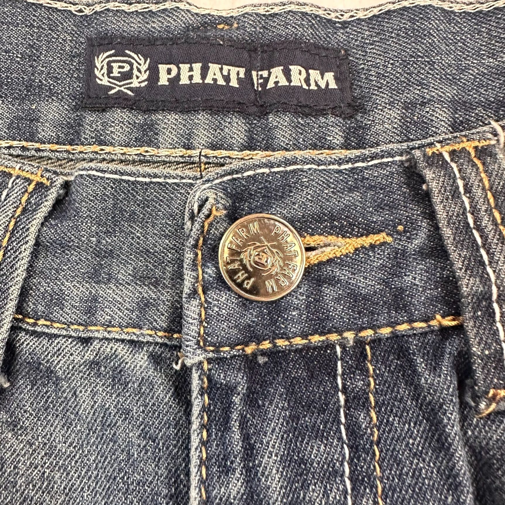 Phat Farm Phat Farm Y2K Jorts Mens Bermuda Shorts 30 x 10 Blue Cotton Polyester Embroidered Pockets Logo Zipper EUC Vintage: No Size US 30 / EU 46 - 3 Thumbnail