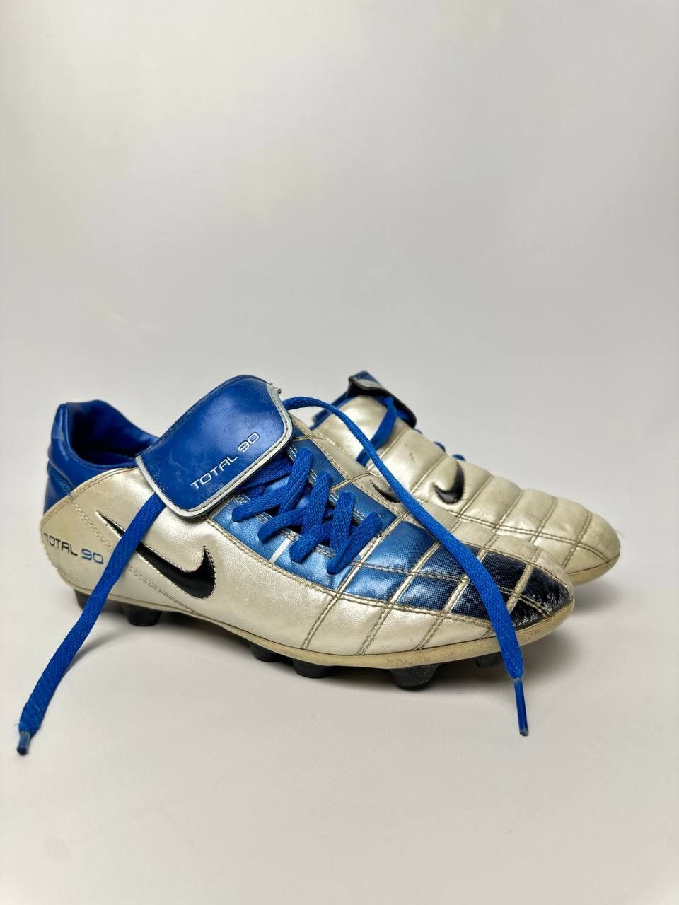 Nike Vintage Nike 2003s Total 90 II FG Football Boots Rare Silver Size US 6.5 / EU 39-40 - 1 Thumbnail