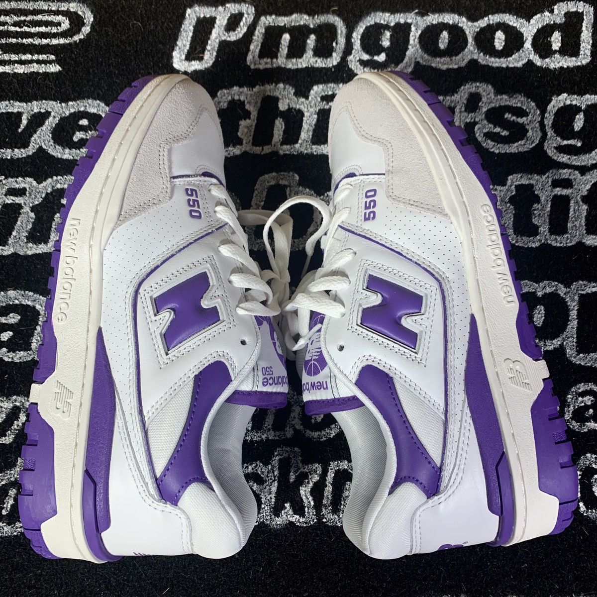 New Balance New Balance 550 Purple White Size US 9 / EU 42 - 2 Thumbnail