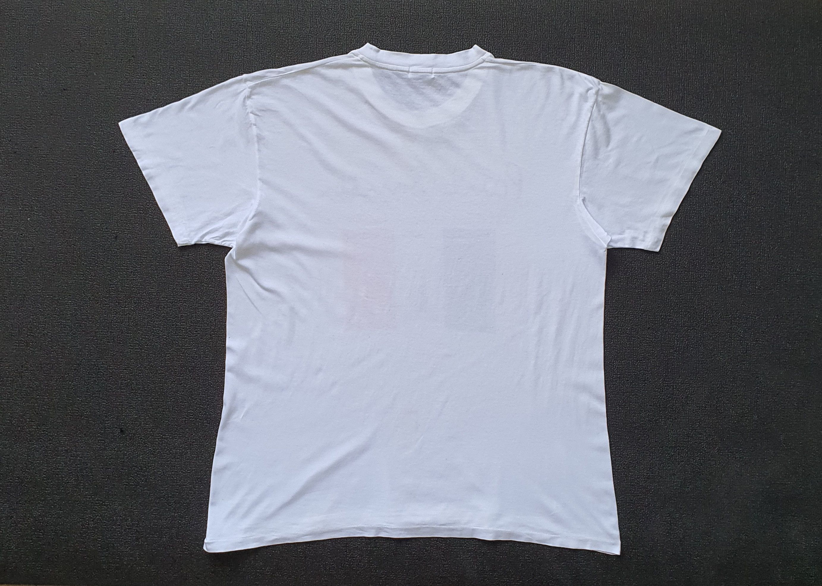 Paul Smith × Vintage 1989 Paul Smith Autumn/Winter Fashion Show France T shirt L Size US L / EU 52-54 / 3 - 2 Thumbnail