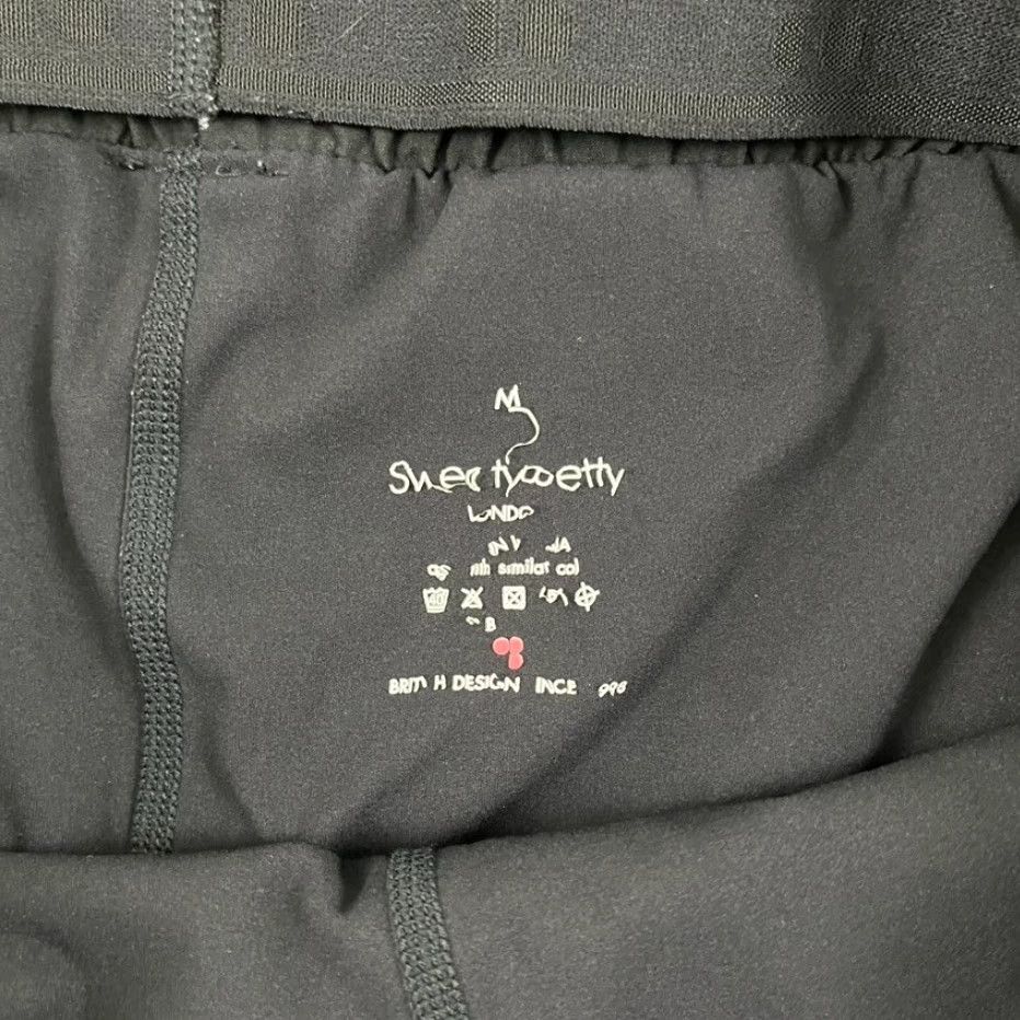 Sweaty Betty VINTAGE Sweaty Betty Shorts Womens M x 2.5" Lined Black Workout Running Pockets Gym Size 32" / US 10 / IT 46 - 3 Thumbnail