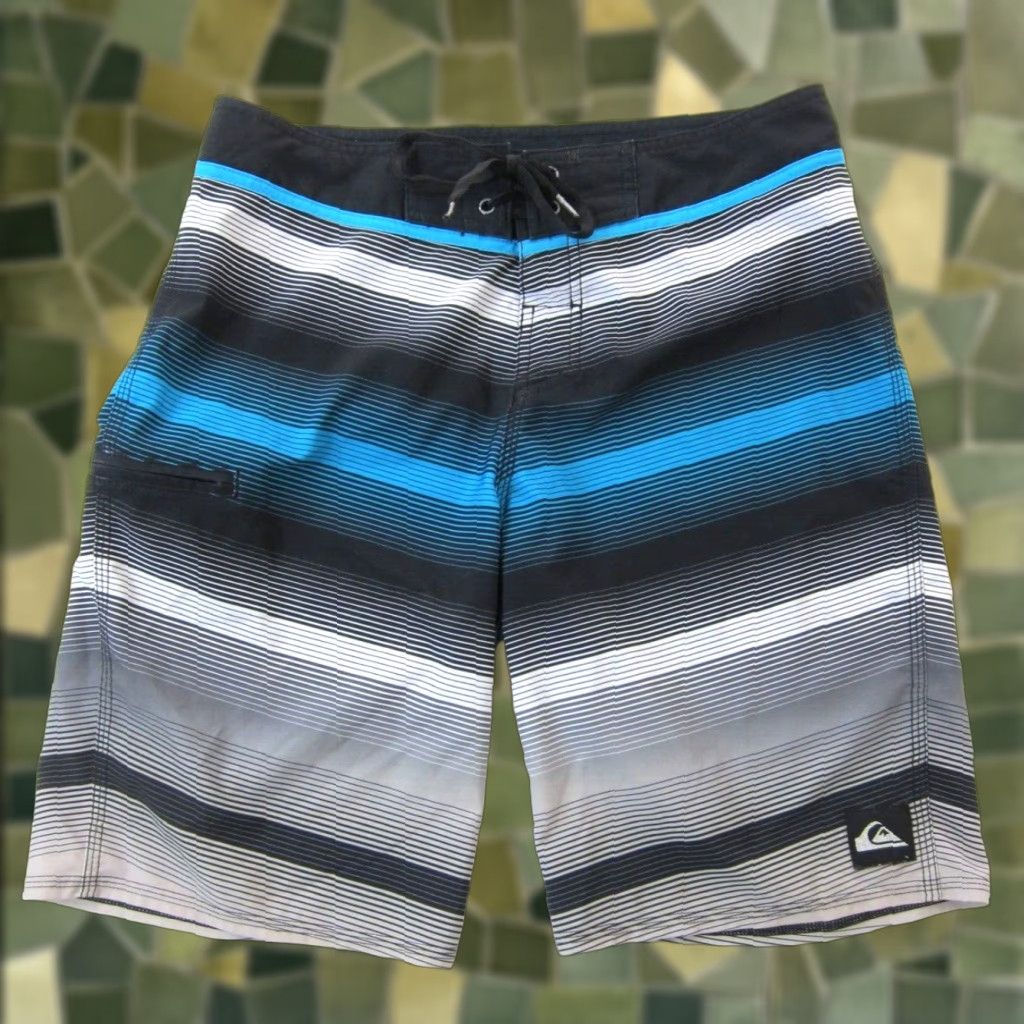 Quiksilver Quiksilver Men Board Shorts Surf Swim Blue Stripe Stretch Pocket 32" Waist 11" Rise 38" Hip 9.5" Inseam Size US 33 - 1 Thumbnail