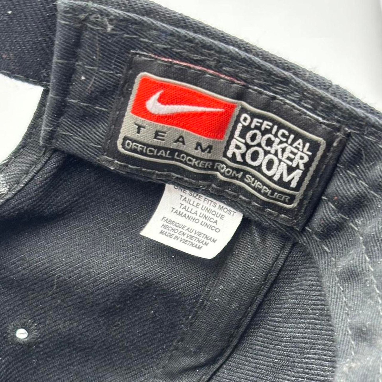 Nike Black Nike Men's Hat Size ONE SIZE - 6 Thumbnail