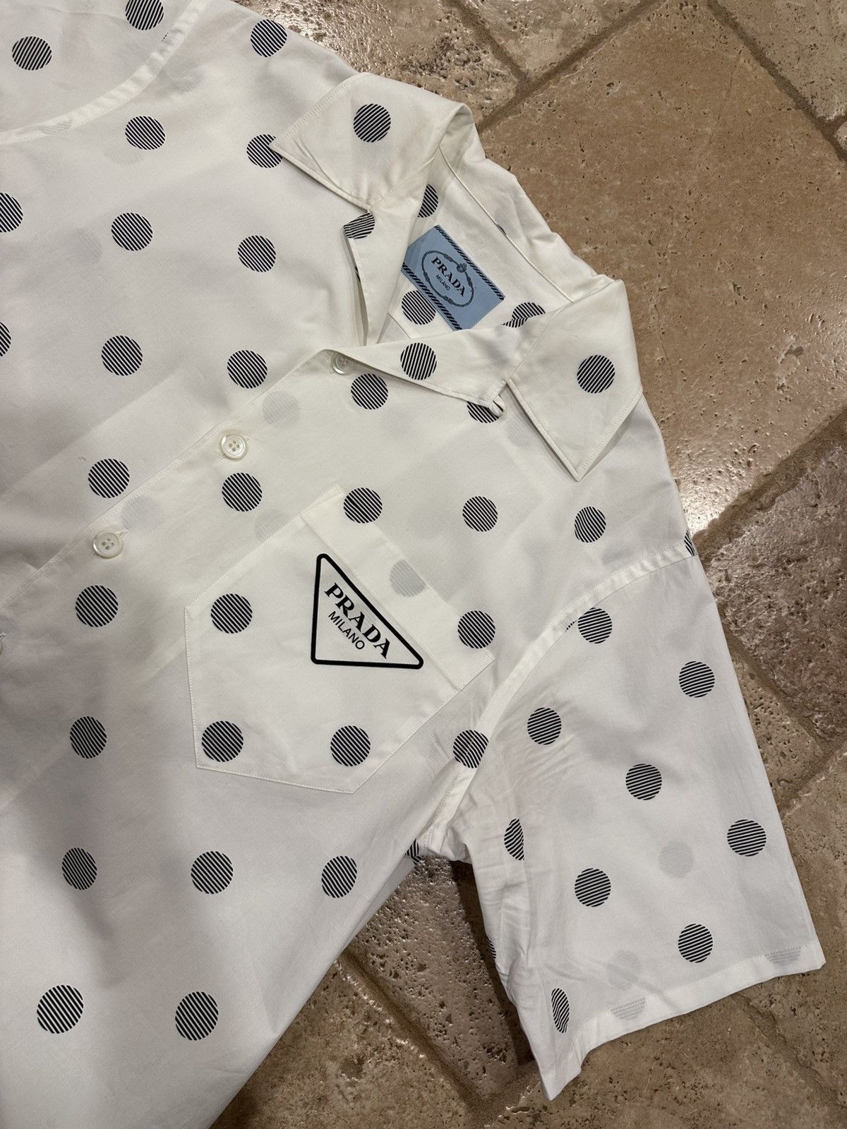 Prada Prada Polka-Dot White Triangle Logo Bowling Button Up Shirt Size US M / EU 48-50 / 2 - 5 Thumbnail