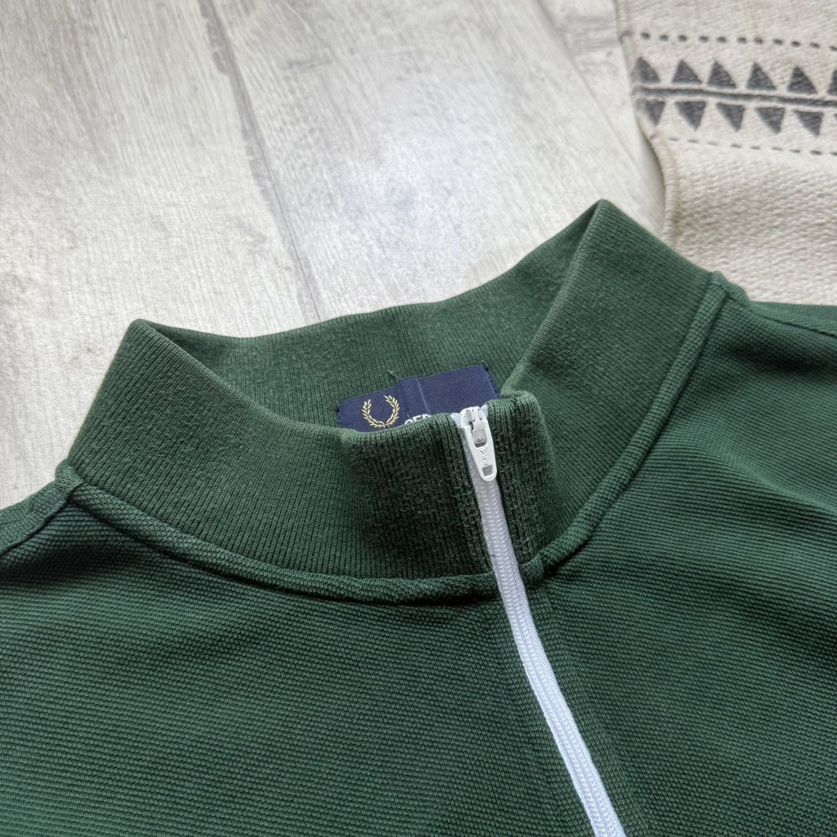 Fred Perry Rare Fred Perry Polo Zip up tee Big logo Ralph Lauren vibe Size US XL / EU 56 / 4 - 5 Thumbnail