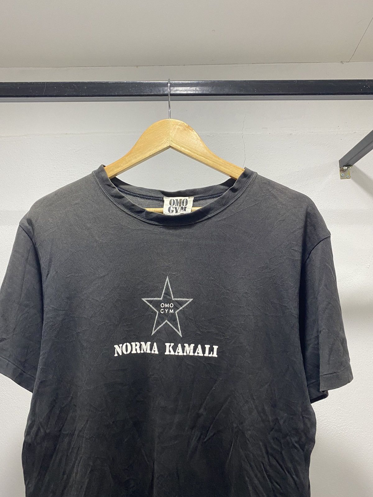 Designer × Japanese Brand Sick☠️ Norma Kamali ‘OMO GYM’ Tshirt Designer Japan Size US M / EU 48-50 / 2 - 2 Thumbnail