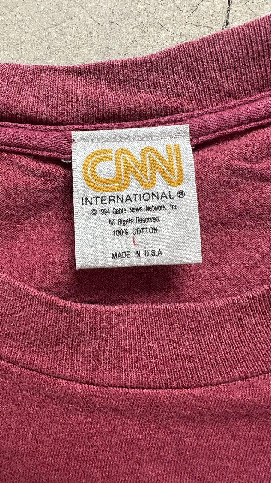 Vintage VINTAGE CNN INTERNATIONAL PROMO TEE Size US M / EU 48-50 / 2 - 4 Thumbnail