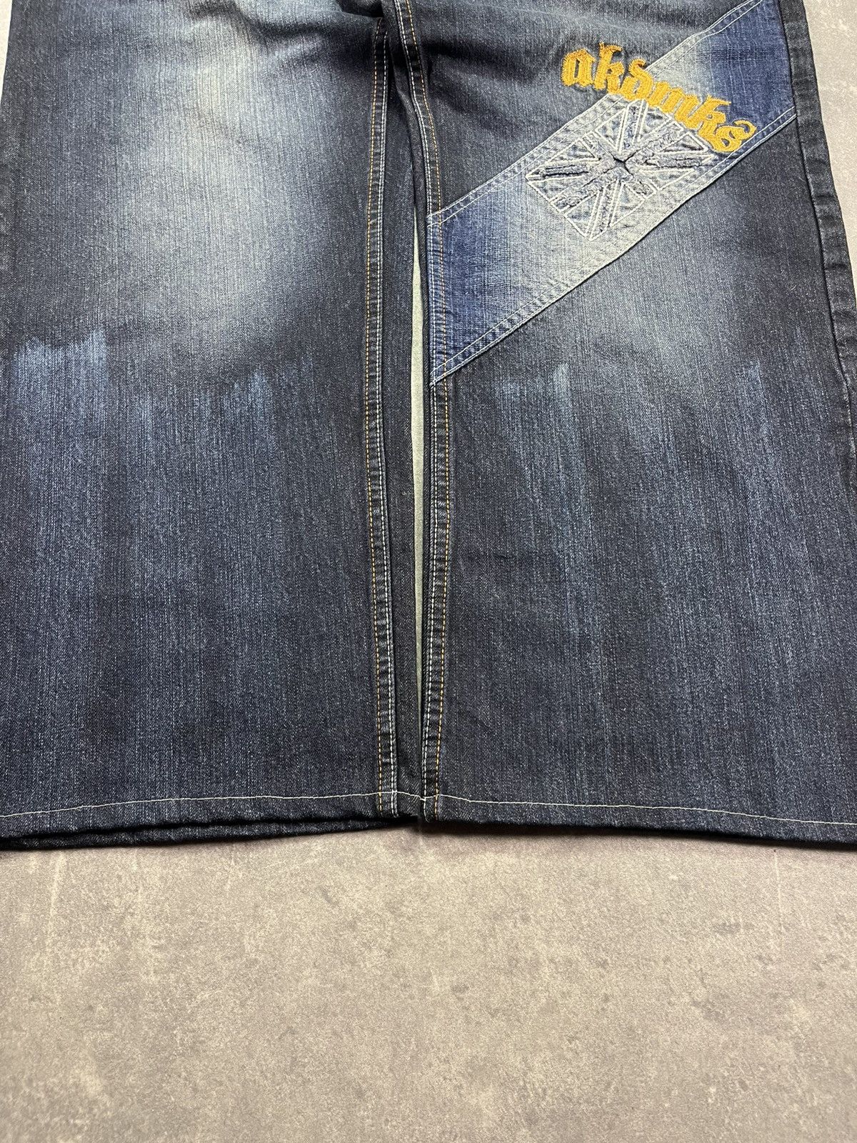 Akademiks 2000s Y2K Akademiks Washed Mega Baggy Denim Jeans 40 Size US 40 / EU 56 - 5 Thumbnail