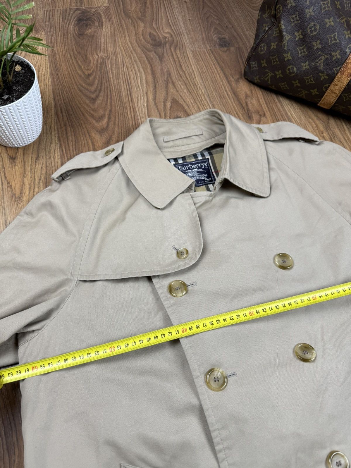 Burberry Vintage trench coat Burberry original luxury streetwear item Size US XL / EU 56 / 4 - 4 Thumbnail