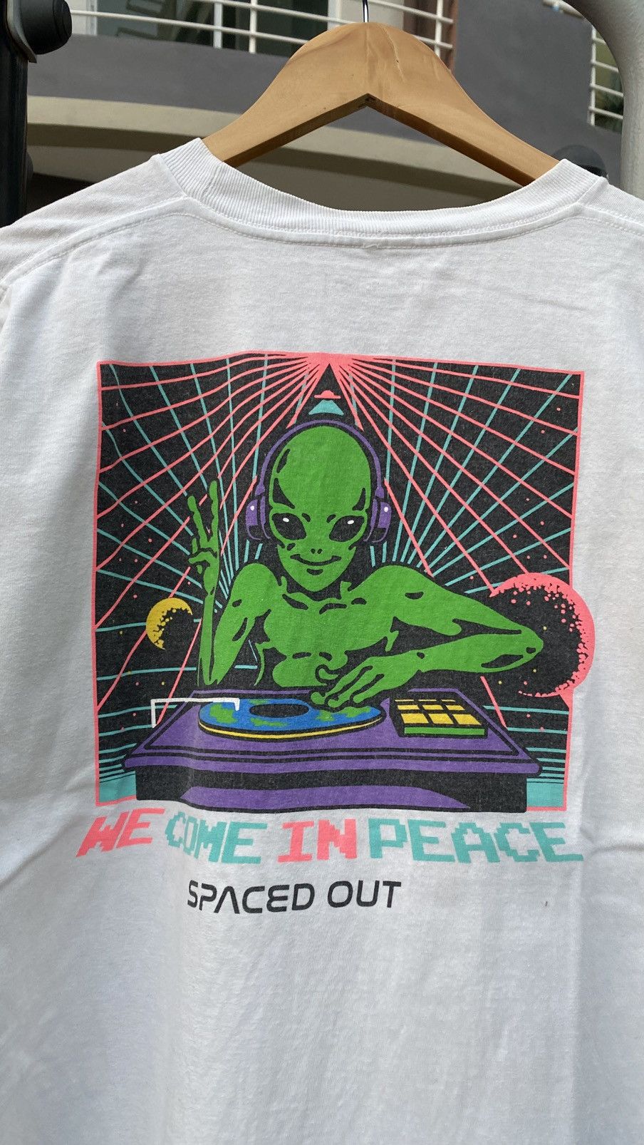 Other RARE Spaced Out Alien Back Hit Size US L / EU 52-54 / 3 - 2 Thumbnail
