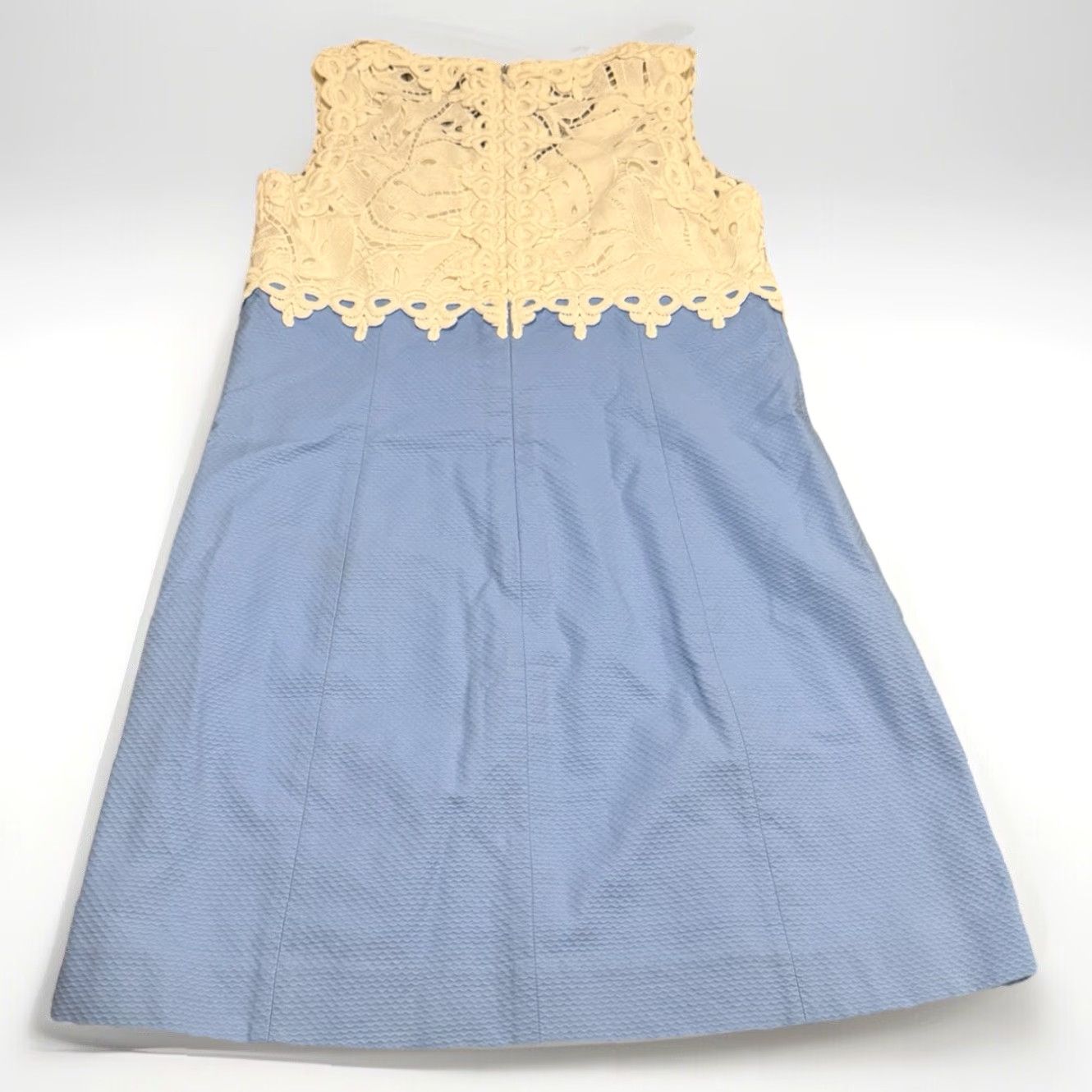 Lilly Pulitzer Lilly Pulitzer Sandi Stretch Shift Dress Womens 8 Periwinkle Blue Floral Lace Sleeveless V-Neck Short Dress Daywear Womens Size M / US 6-8 / IT 42-44 - 5 Thumbnail