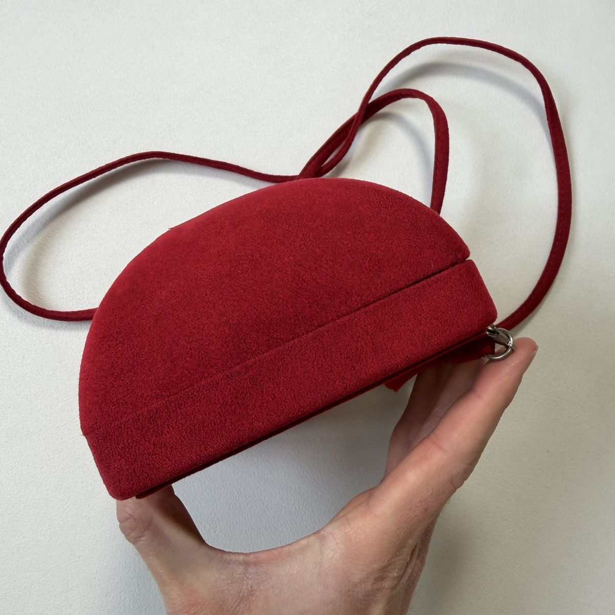 Maison Margiela A/W 10 Red Velvet ‘Trinket Box’ Hand Bag Size ONE SIZE - 8 Thumbnail
