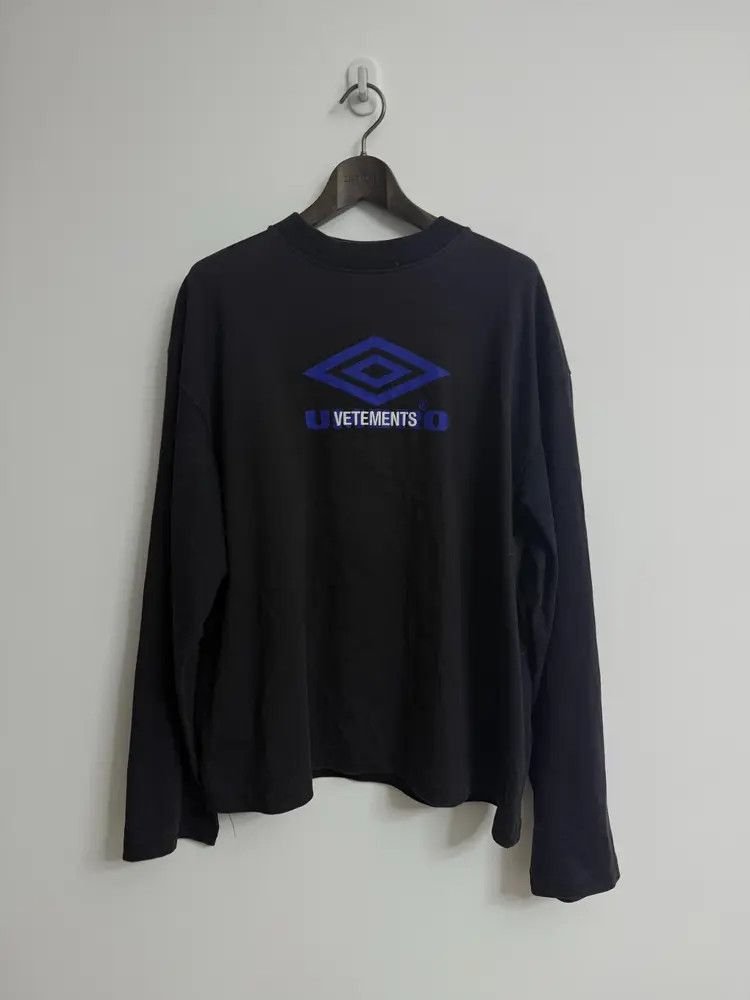 umbro vetements コラボ　ロンT Umbro × Vetements | Grailed