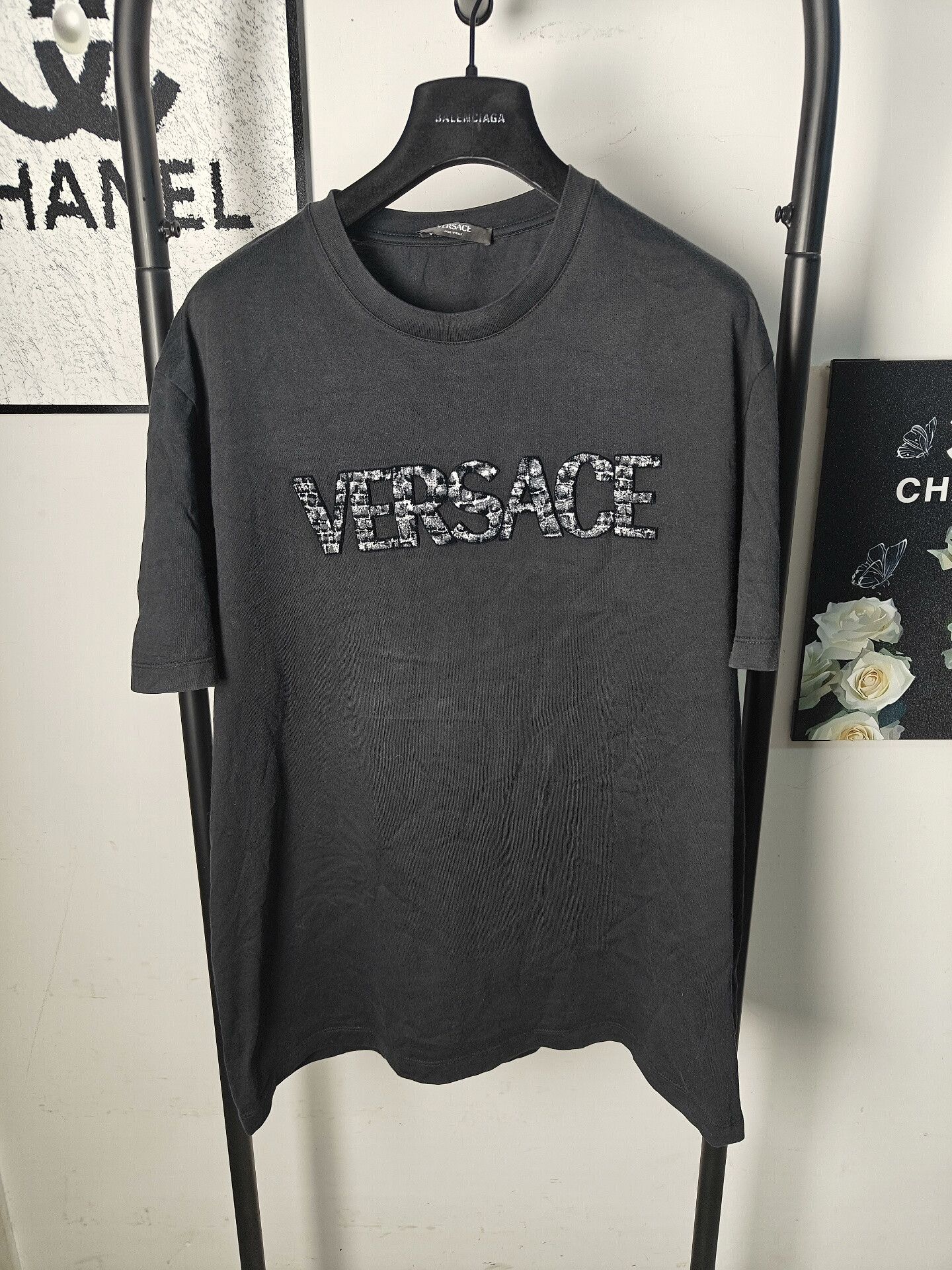 Versace Versace Retro White T-Shirt xl Men Size US XL / EU 56 / 4 - 1 Thumbnail