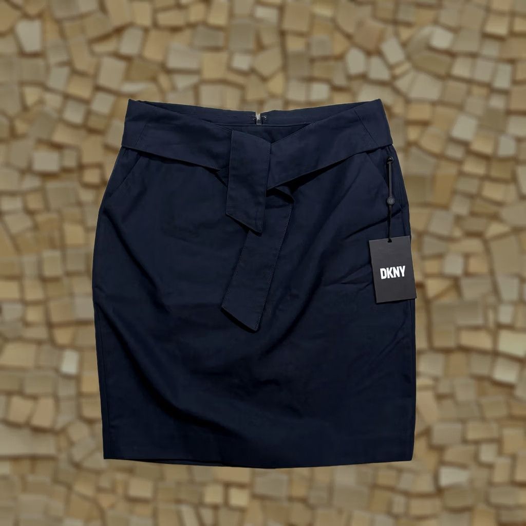 DKNY DKNY Skirt Pencil Navy Blue Knee Length Zip Back Belt Solid Career Office Regular 6 Women Size 28" / US 6 / IT 42 - 1 Thumbnail