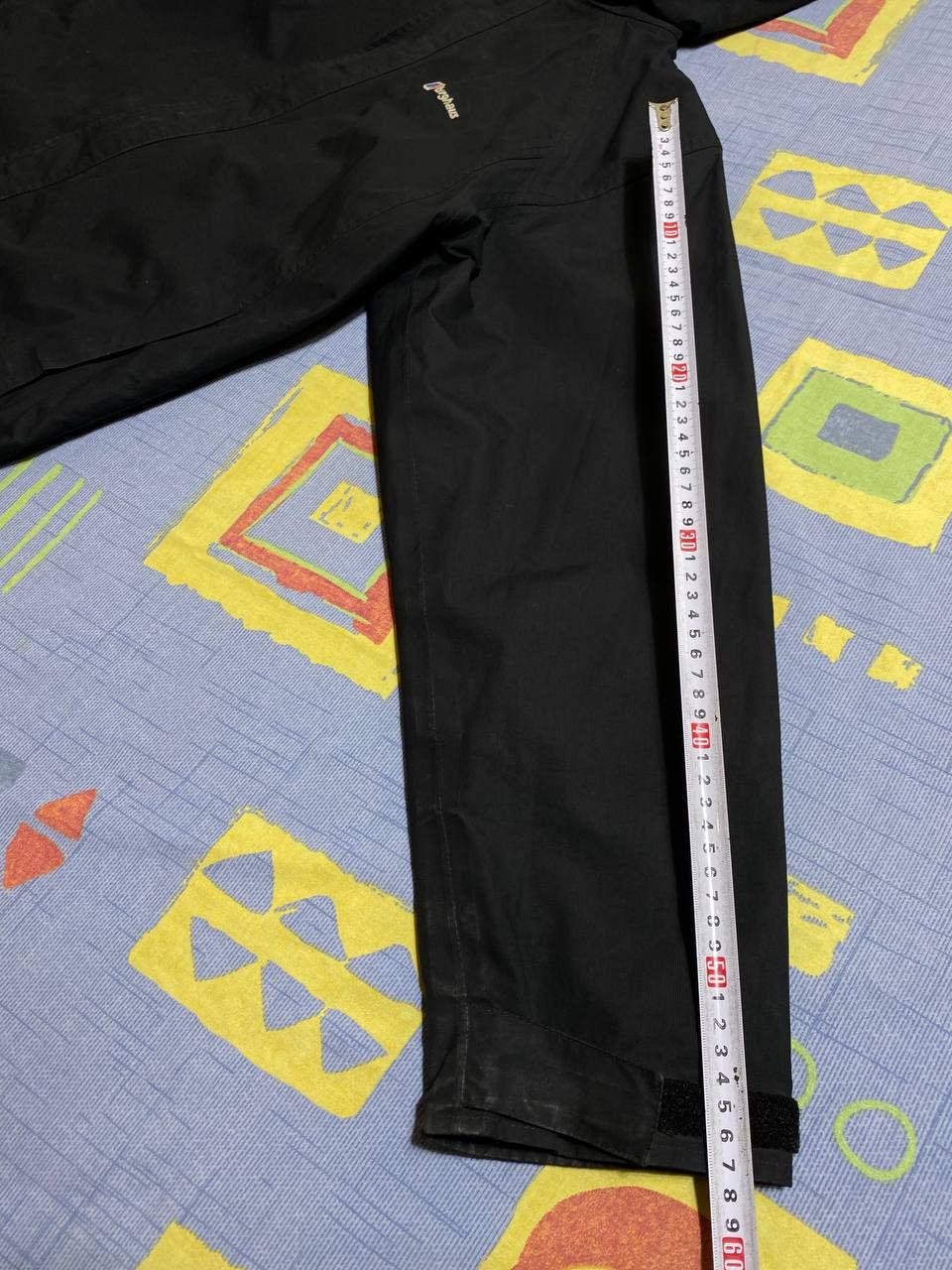 Berghaus × Goretex × Vintage Vintage 80’s berghaus mera peak gore-tex outdoor jacket Size US M / EU 48-50 / 2 - 12 Thumbnail