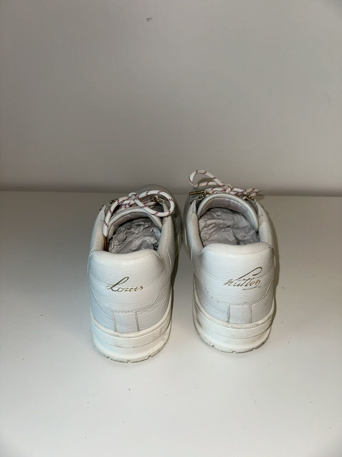 Louis Vuitton Louis Vuitton White Calfskin Leather Sneaker Size US 9 / EU 42 - 5 Thumbnail