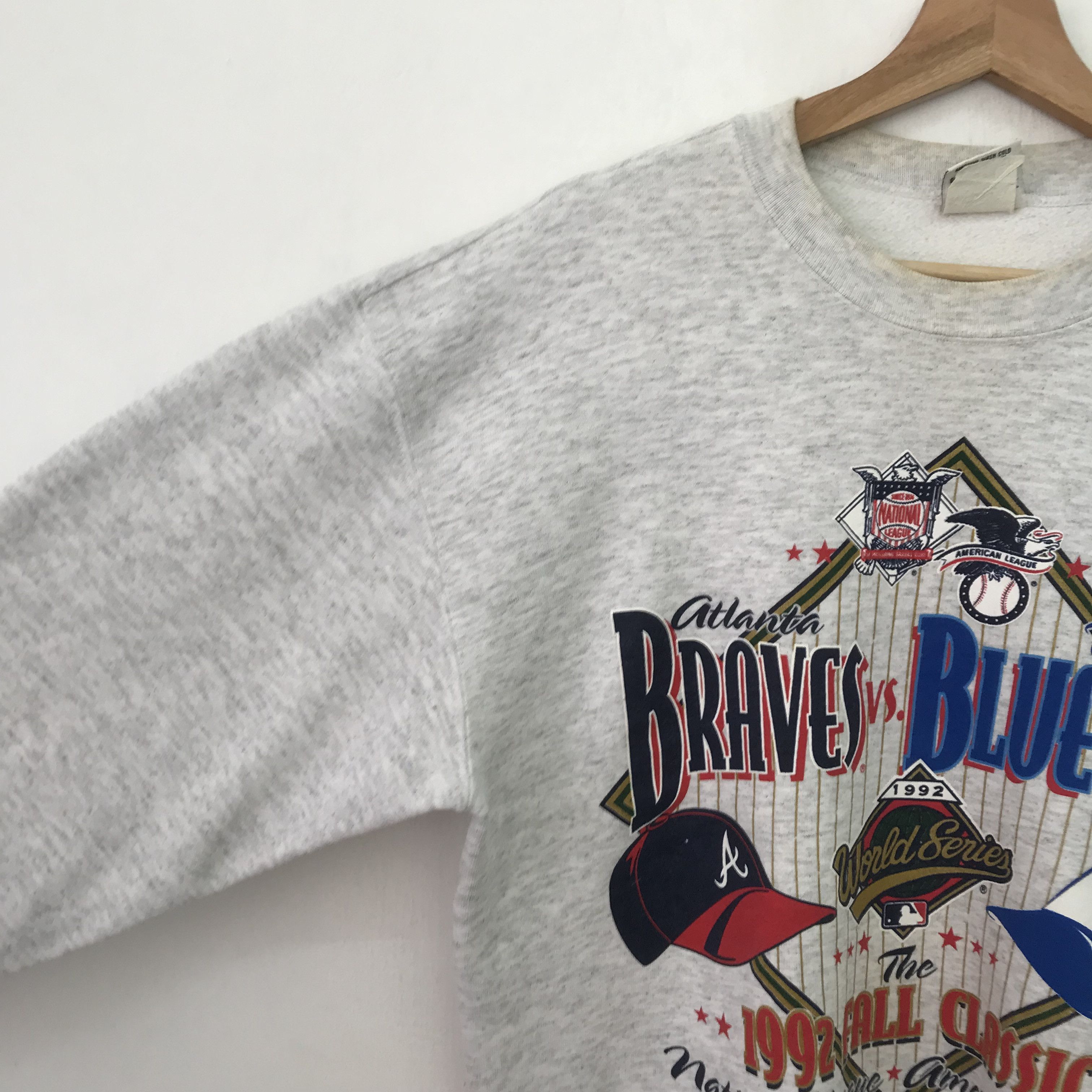 Vintage Vintage 90's Toronto Blue Jays Vs Atlanta Braves - 537 Size US L / EU 52-54 / 3 - 4 Thumbnail