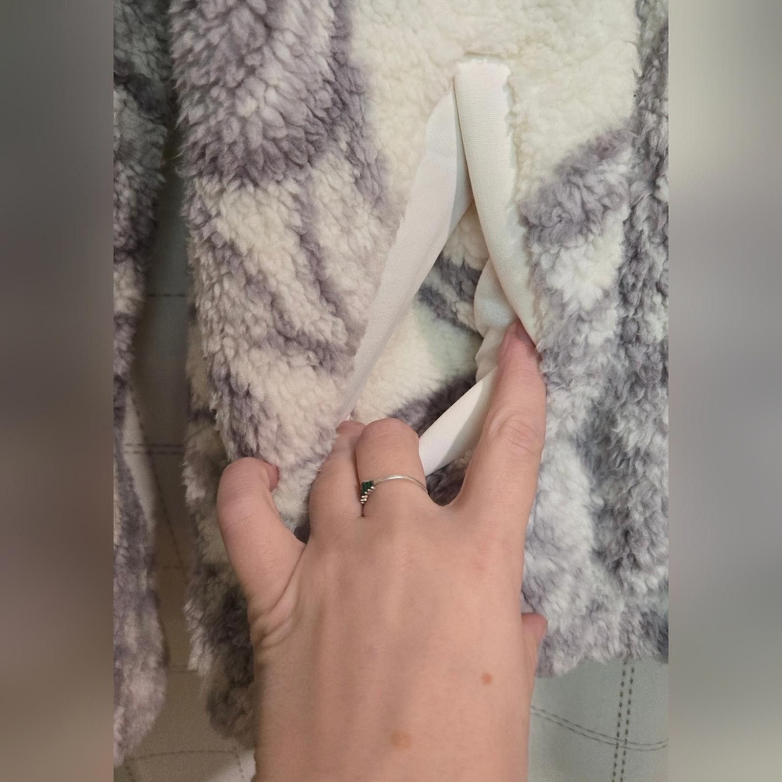 Spyder Spyder Sherpa Full Zip Size L / US 10 / IT 46 - 3 Thumbnail