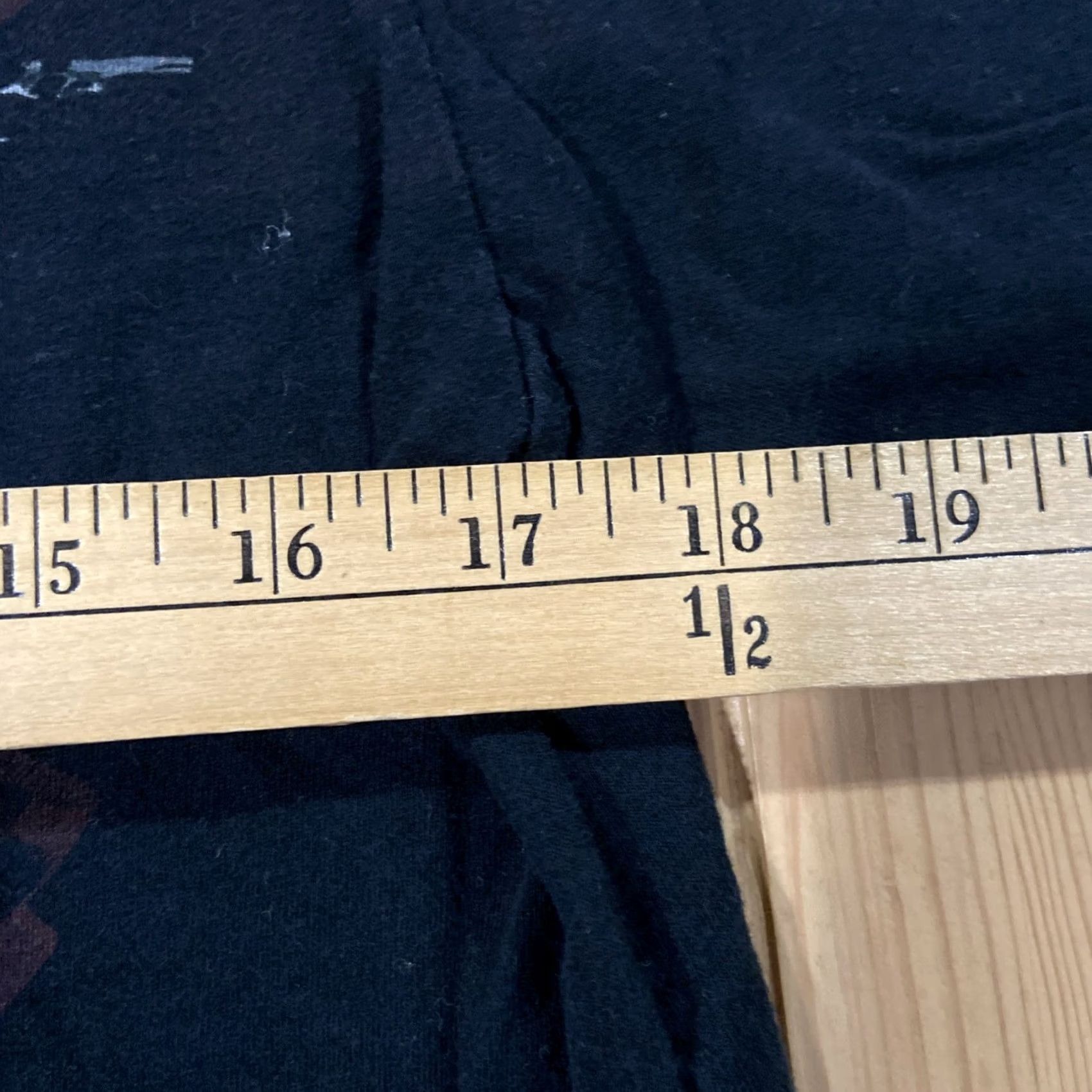 Vintage VINTAGE Ministry Of Ink Grunge Y2K Crown Angel T Shirt Medium Black Cotton Logo 90s Men Short Sleeve Crew Neck Graphic Print Size US M / EU 48-50 / 2 - 5 Thumbnail