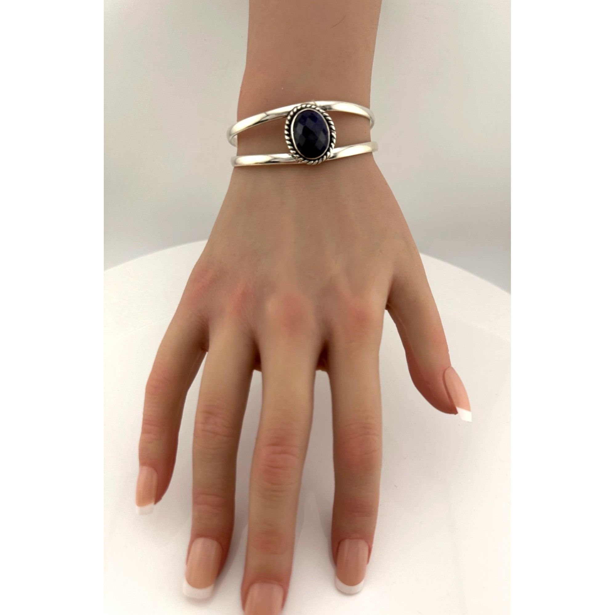 Other 12 Carat Cabochon Sapphire Cuff / Bangle Bracelet Size ONE SIZE - 1 Thumbnail