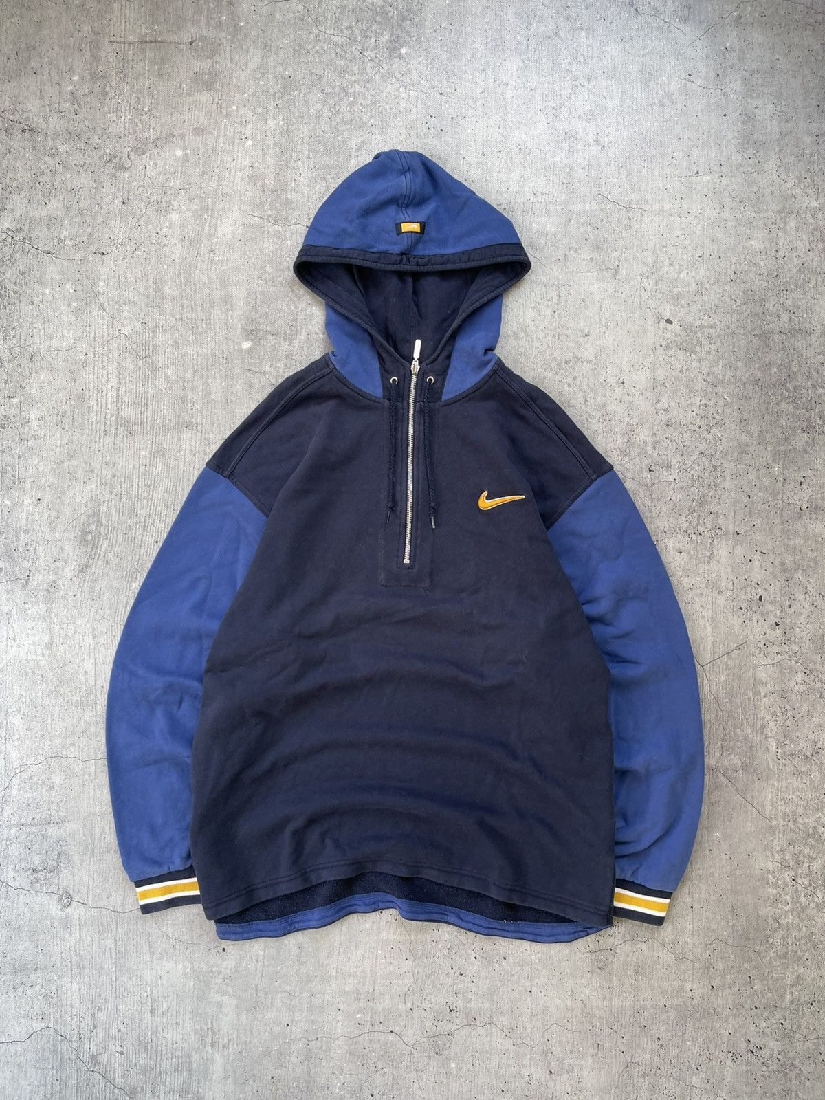 Nike 00s Nike Vintage Big Logo Hoodie Y2K Size US L / EU 52-54 / 3 - 3 Thumbnail