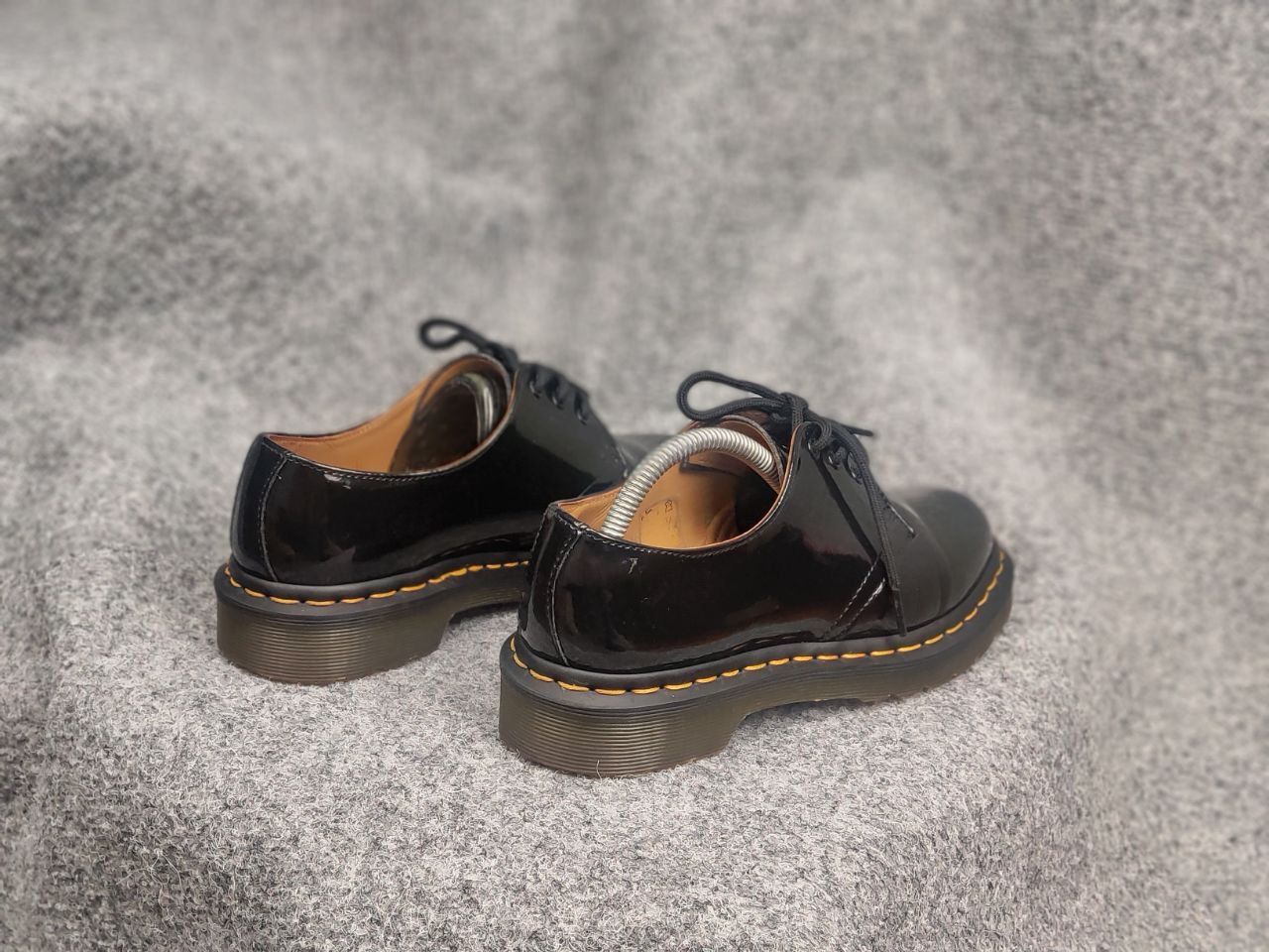 Dr. Martens Dr. Martens 1461 Classic Patent Leather Oxford Shoes Boots Size US 7 / IT 37 - 11 Thumbnail