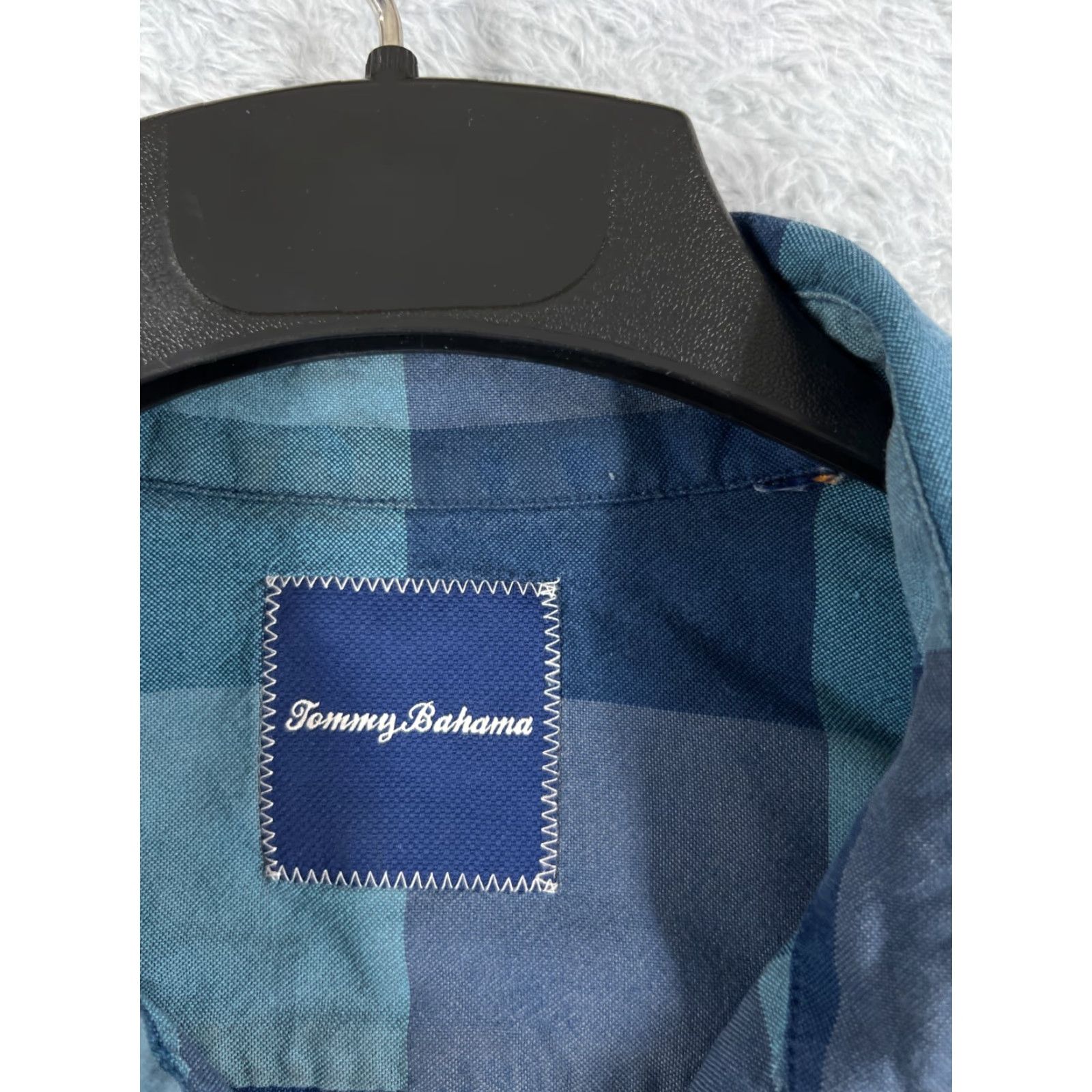 Tommy Bahama VINTAGE Tommy Bahama Shirt Men’s Adult Large Blue Plaid Button-Up Pocket Resort Vacation Aloha Hawaiian Tropical Beach Size US L / EU 52-54 / 3 - 7 Thumbnail