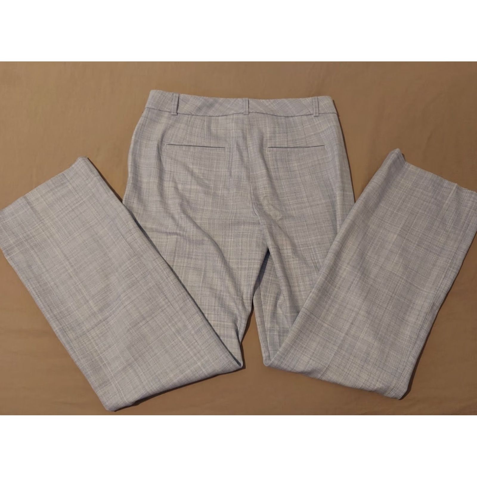 White House Black Market White House Black Market Dress Womens 8 Gray Pants Boot Slack Khaki Trouser Size 30" / US 8 / IT 44 - 2 Thumbnail