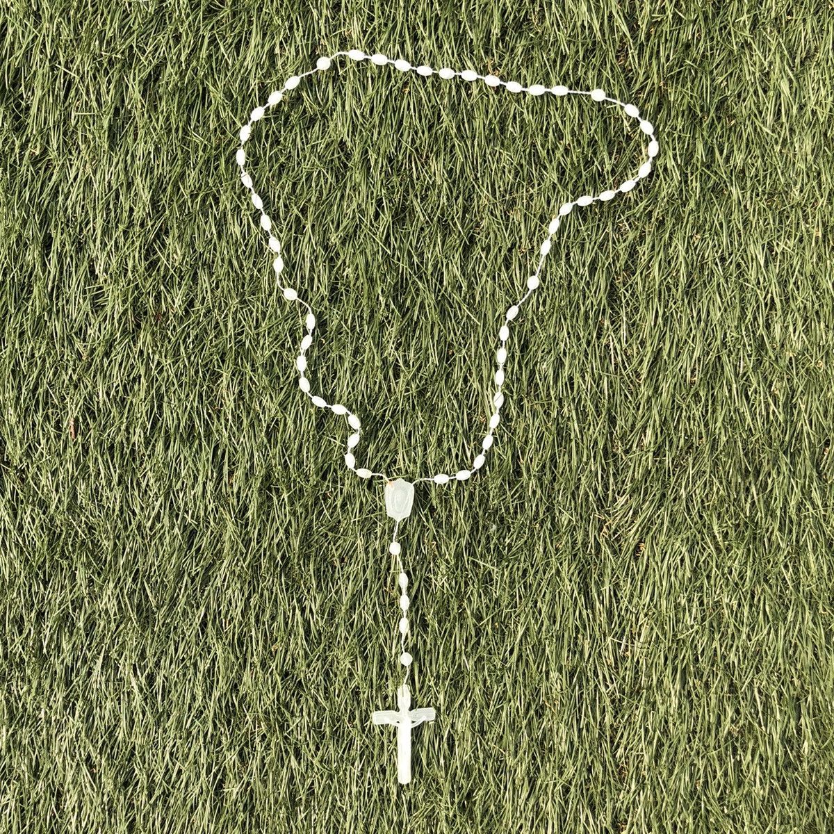 Vintage Catholic rosary bead Size ONE SIZE - 1 Thumbnail