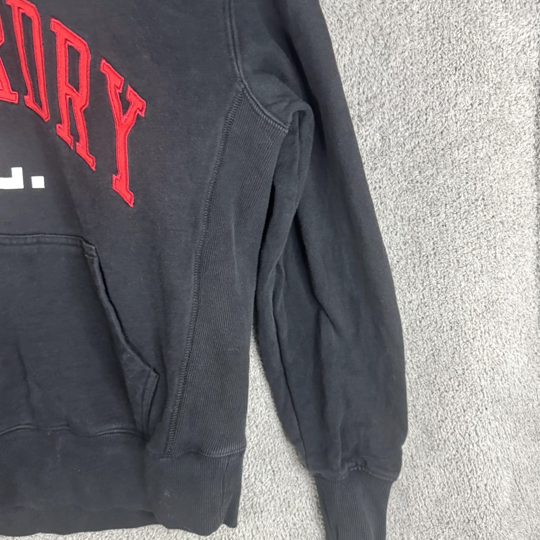 Superdry Superdry Hoodie Mens Small Black Fleece Pullover Sweatshirt Graphic Print Logo Embroidered Pockets Hooded Crew Neck Kangaroo Pocket Size US S / EU 44-46 / 1 - 3 Thumbnail