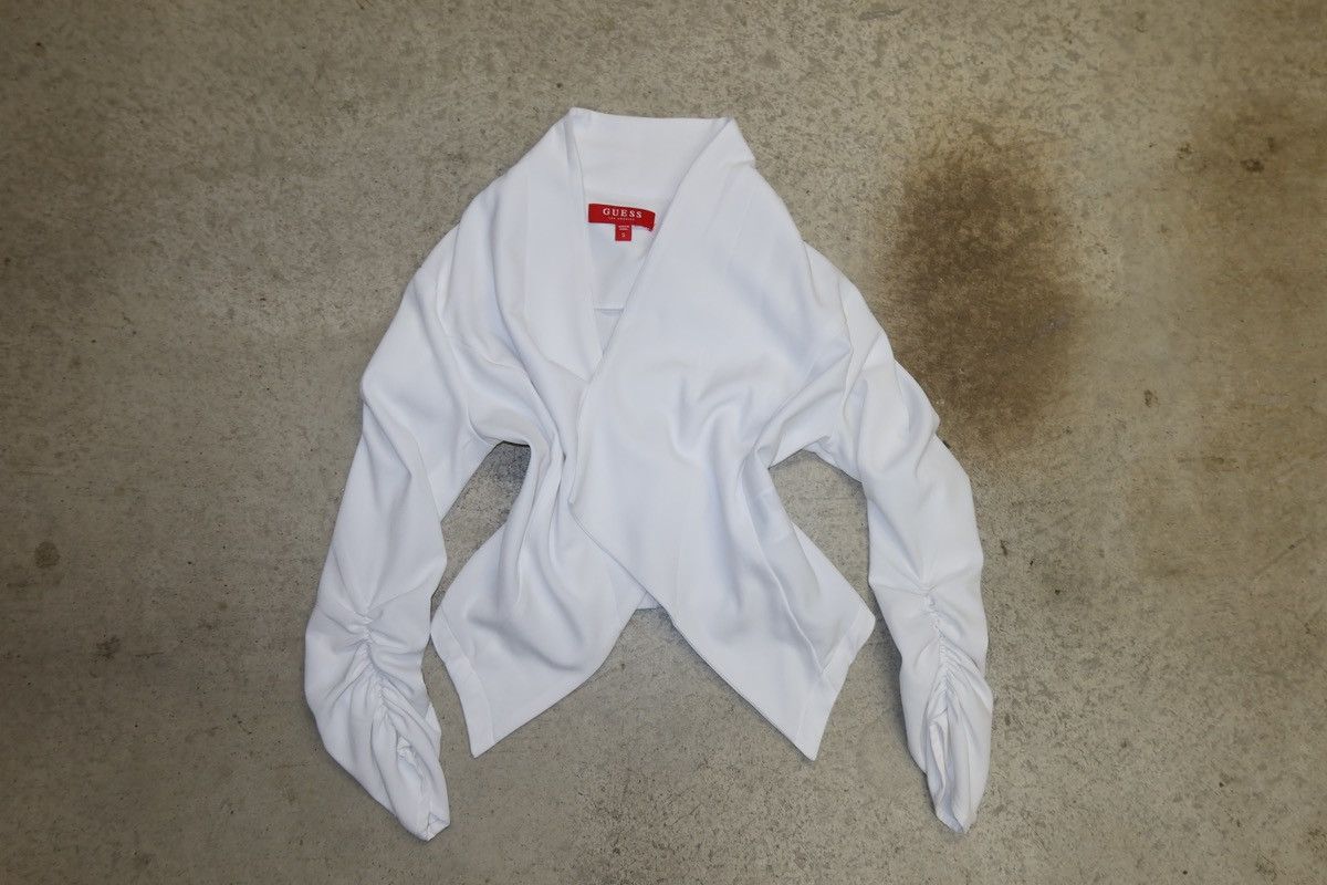 Guess Small White Cropped Blazer from Guess Size S / US 4 / IT 40 - 1 Thumbnail