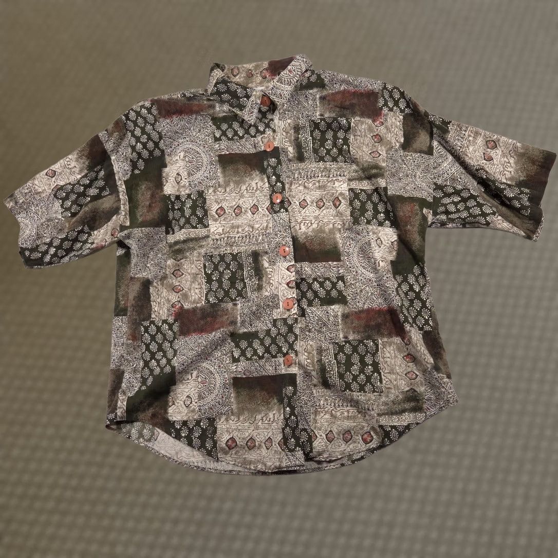 Vintage VINTAGE Act III Shirt Womens 18W Plus Geometric Print Button-Up Short Sleeve USA 90s Size XXL / US 16-18 / IT 52-54 - 1 Thumbnail