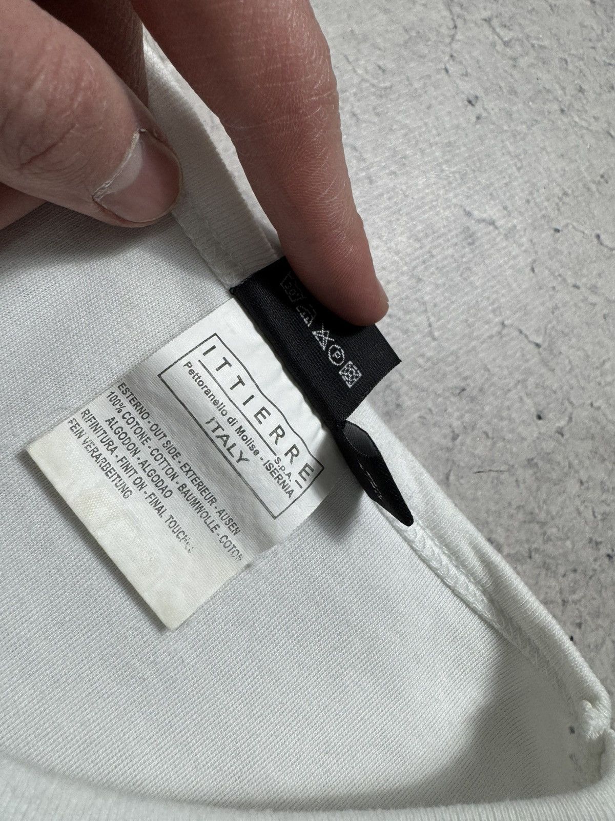 Dolce & Gabbana Dolce & Gabbana DG White Luxury Vintage Long Sleeve Size M Size US M / EU 48-50 / 2 - 11 Thumbnail