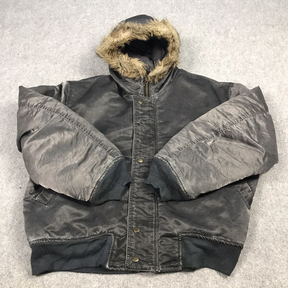 Japanese Brand MA-1 STYLE BOMBER MILITARY FUR HOODIES JACKET Size US M / EU 48-50 / 2 - 6 Thumbnail