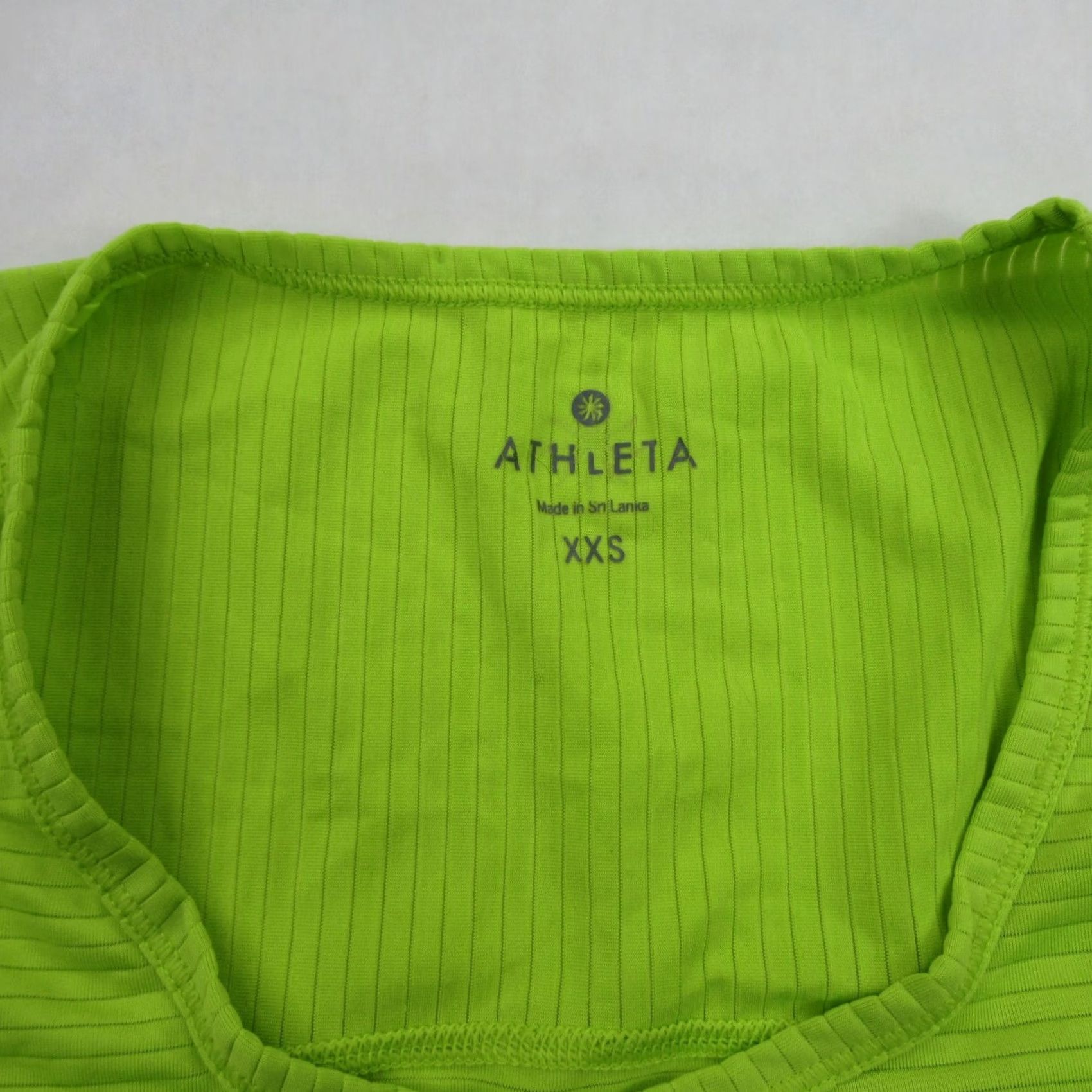 Athleta Athleta Top Womens 2XS Short Sleeve Neon Green Lightweight Workout Gym Casual Shirt Womens Size XXS / US 00 / IT 34 - 3 Thumbnail