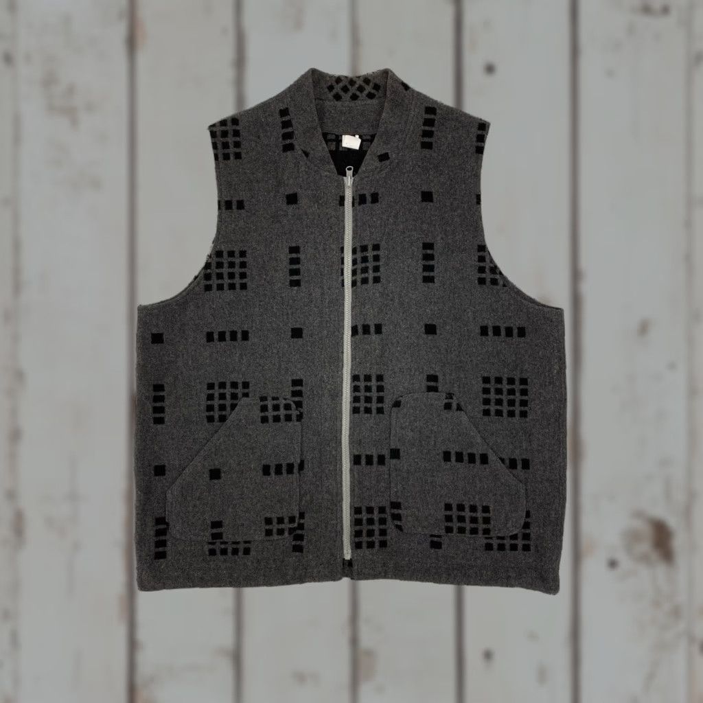 Filson VINTAGE Filson Vest Coat Jacket 100% Virgin Wool Full Zip 2XL Charcoal Gray USA Mens Outdoor Wool Vest Full Zip Pockets Regular 2XL Size US XXL / EU 58 / 5 - 1 Thumbnail