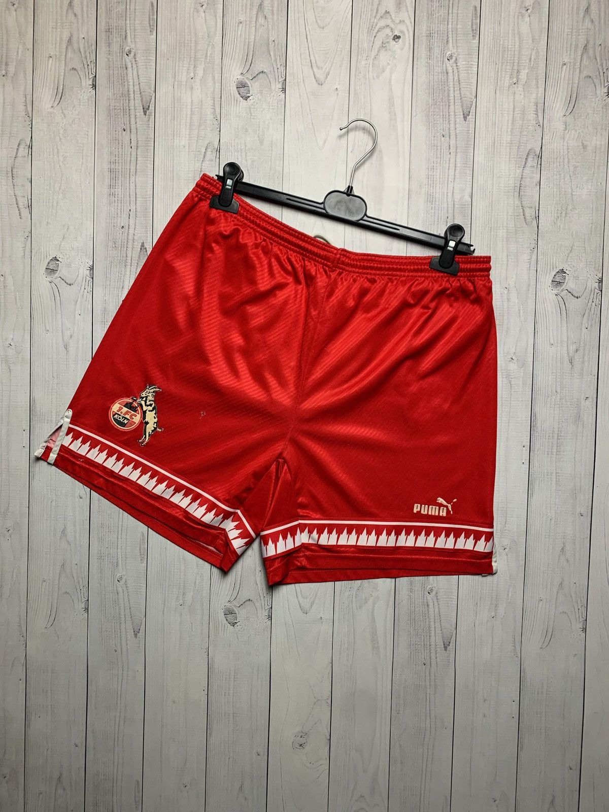 Vintage Vintage koln soccer shorts puma size M red rare Size US 32 / EU 48 - 1 Thumbnail