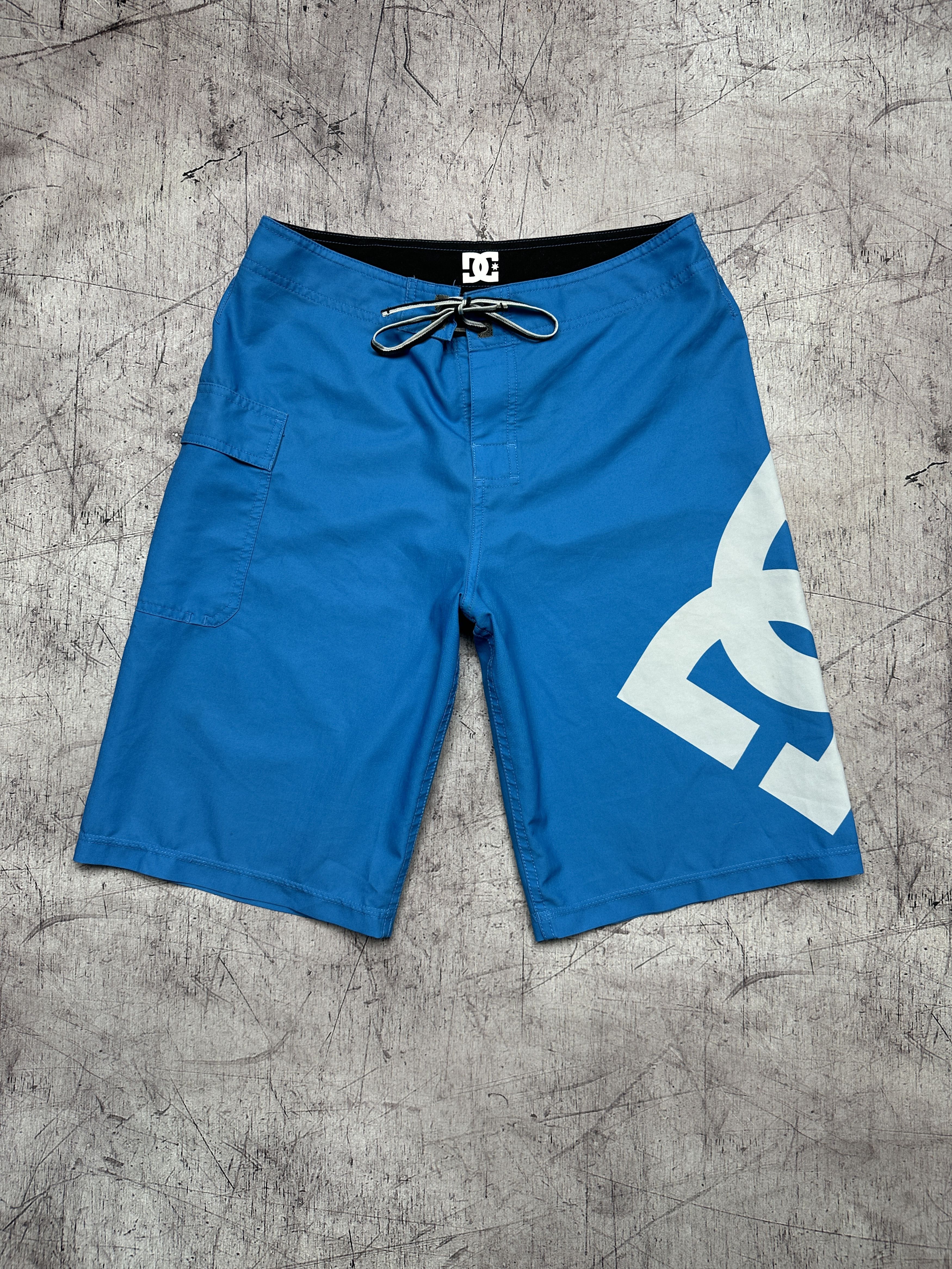 DC DC Surf Style Mens Shorts Size US 30 / EU 46 - 1 Thumbnail
