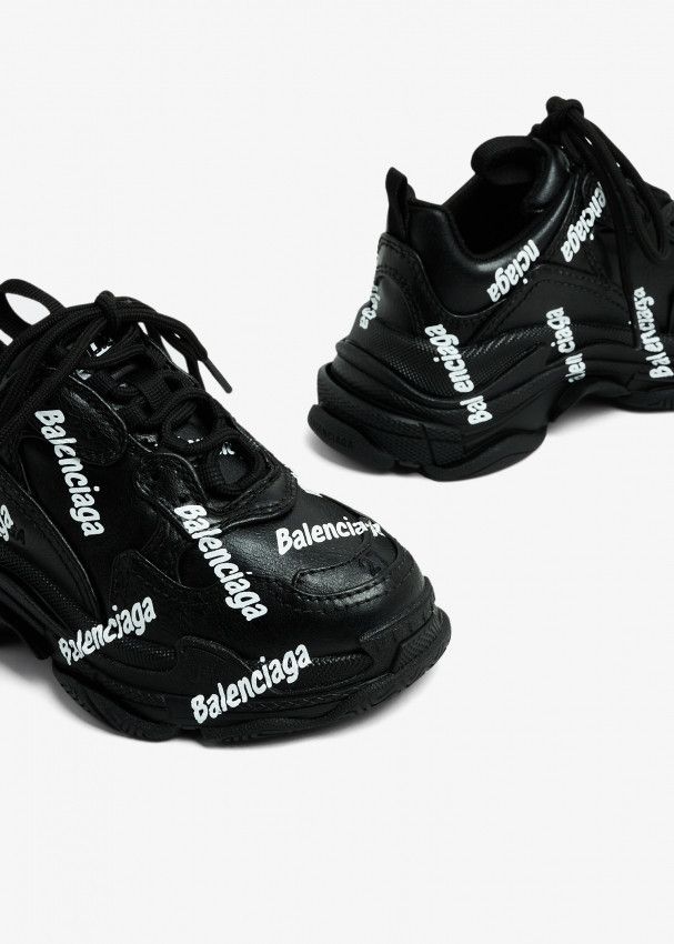 Balenciaga o1srvl11e1124 KIDS - Triple S Logotype Sneakers in Black Size US 5 / EU 37 - 2 Thumbnail