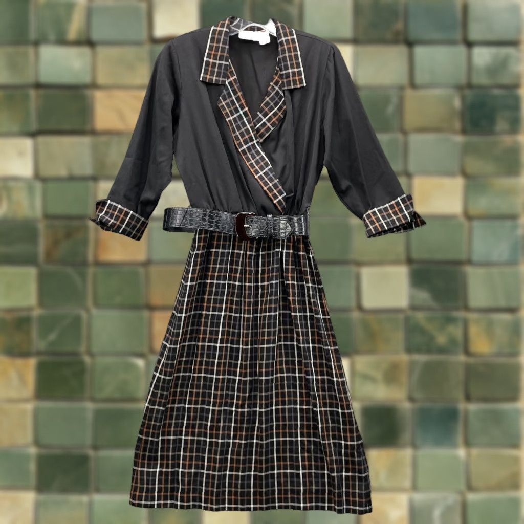 Vintage VTG Lady Carol Dress Women's Small Belted Plaid Secretary 80's Midi Black Secretary 80s Womens VTG Lady Carol Decked Belted Plaid 80s Dress Size S / US 4 / IT 40 - 1 Thumbnail
