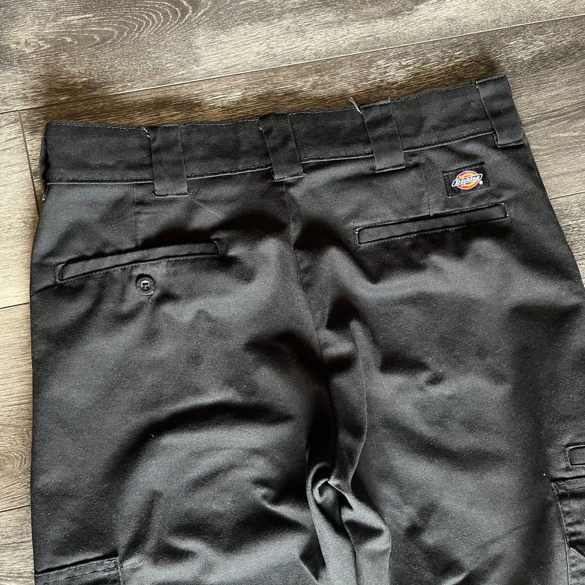Dickies Vintage 2000s Dickies Slim Straight Skater Cargo Pants 32x30 Size US 32 / EU 48 - 3 Thumbnail